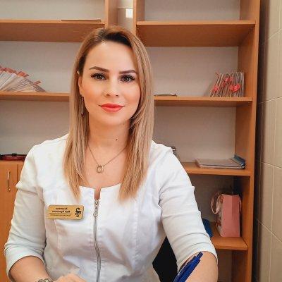 Мая Кенетова