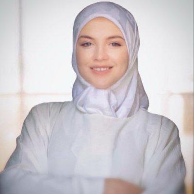 Лейла Хакуева