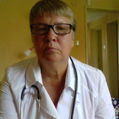 Нина Извозчикова